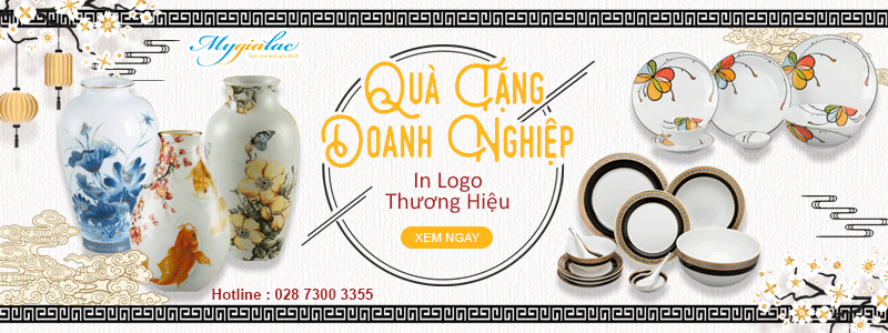 qua-tang-khach-hang-in-logo-gom-su